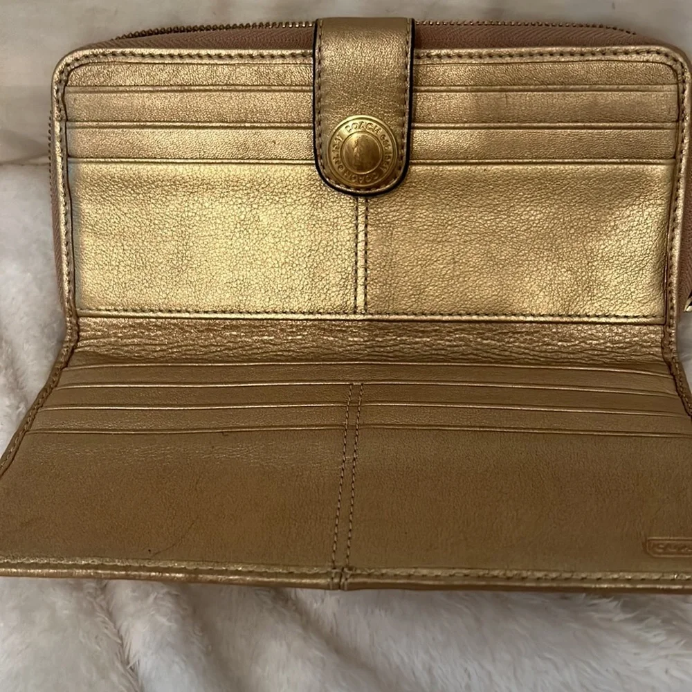 Coach Metallic Gold Signature Continental Wallet - Picture 2 of 5